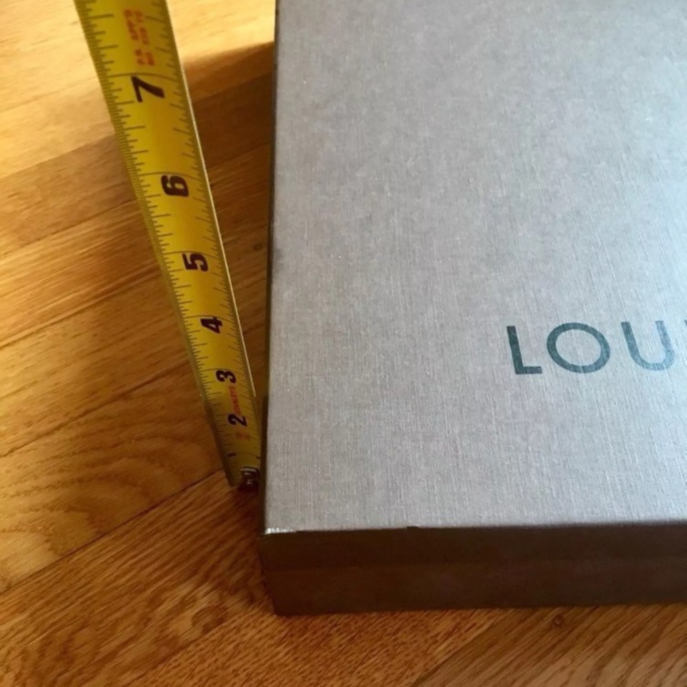 Louis Vuitton LV box and leather string only - Picture 4 of 4